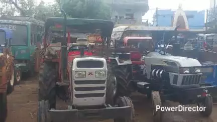 जुन्नारदेव पुलिस ने अवैध रेत से भरी ट्रैक्टर-ट्रॉली पकड़ी, कार्रवाई की