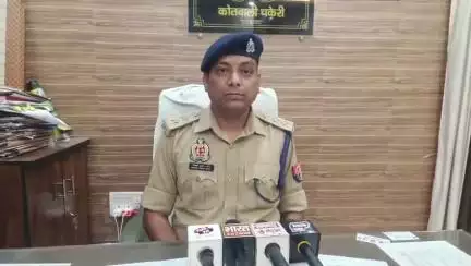 कानपुर: सहायक पुलिस आयुक्त चकेरी ने चकेरी थानाक्षेत्र में 3 घटनाओं का सफल अनावरण किया, अभियुक्त की गिरफ्तारी के साथ माल बरामद