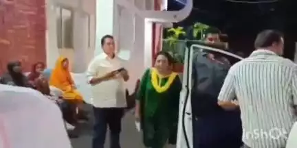 गंधवानी: भोपाल स्थित निवास पर पूर्व सीएम दिग्विजय सिंह से मिलने पहुंचे नेता प्रतिपक्ष गंधवानी विधायक उमंग सिंघार