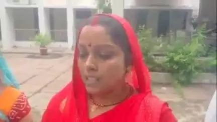 ललितपुर: मोहल्ला नदीपुरा की निवासी महिला ने अपनी जेठानी पर आरोप लगाया, कहा- अवैध तरीके से उसके रजिस्ट्रीशुदा मकान पर कब्जा किया
