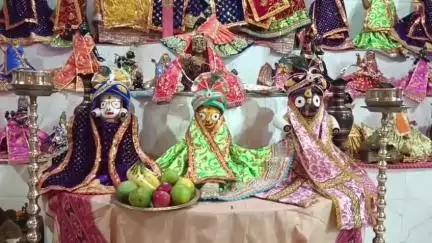 বহরমপুর: ভারতবর্ষের প্রাচীন ধর্মীয়রীতিরথযাত্রা সম্পর্কিত তথ্য ও সাধারণের উদ্দেশ্যে সচেতনতার বার্তা বহরমপুরের চিকিৎসকের