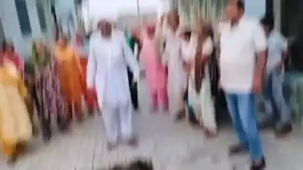 कैथल: जनकपुरी कॉलोनी के गली नंबर-7 में सीवरेज व्यवस्था ठप होने से बना बदबू का आलम #jansamasaya