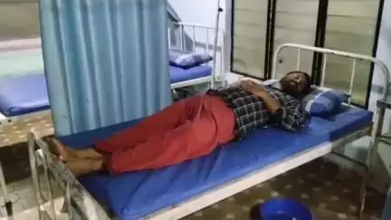 കണ്ണൂർ: കൊട്ടിയൂരിൽ നടൻ ജയസൂര്യയുടെ ചിത്രം പകർത്താൻ ശ്രമിക്കുന്നതിനിടെ ഫോട്ടോഗ്രാഫർക്ക് മർദ്ദനം, ദൃശ്യം പുറത്ത്