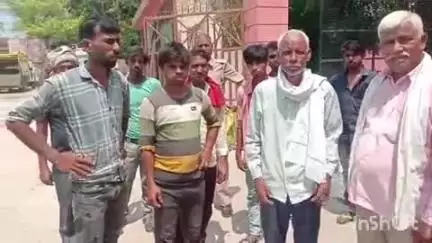 जसराना: नगला छतु में पशुओं के लिए चारा काटने गए किसान की सर्पदंश से हुई मौत
