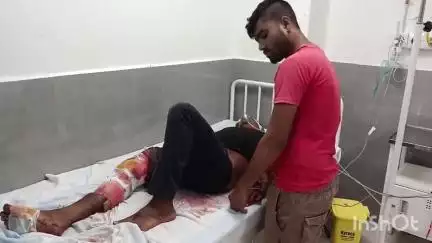 मुंगेर: इटवा मुसहरी के पास सड़क हादसे में एक व्यक्ति घायल, इलाज के लिए सदर अस्पताल में भर्ती