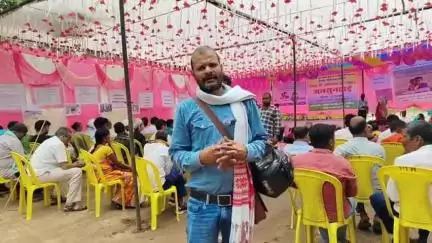 लातेहार: मनिका प्रखंड में भ्रष्टाचार का कारण एकल शिक्षक विद्यालय: शुक्रवार दोपहर 12 बजे एक रिपोर्ट