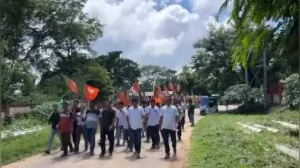 জামপুইজলা: কংগ্রেসের বিধায়কের বিরুদ্ধে  টাকারজলা বিজেপির জনজাতি মোর্চার বিক্ষোভ ও প্রতিবাদ মিছিল