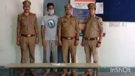 हापुड़: गांव सुल्तानपुर अंडरपास के पास पुलिस ने घटना करने की फिराक में घूम रहे गैंगस्टर अपराधी को तमंचे के साथ किया गिरफ्तार