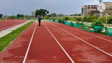 छपरा: जेपी यूनिवर्सिटी में खेलो इंडिया के तहत 400 मीटर का आधुनिक सिंथेटिक ट्रैक बनकर तैयार