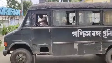 নাকাশিপাড়া: নাবালিকাকে অপহরণের অভিযোগে নাকাশিপাড়া থেকে গ্রেপ্তার ব্যক্তি, পেশ আদালতে