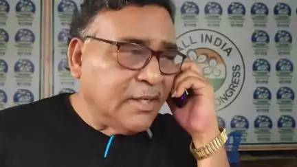 কেশপুর: কেশপুরে বেহাল রাস্তা ইস্যুতে অনেক বিক্ষোভ হয়েছে, সামাল দিতে রাস্তার তালিকা জেলাশাসকের কাছে দিলেন দলনেতা মোহাম্মদ রফিক