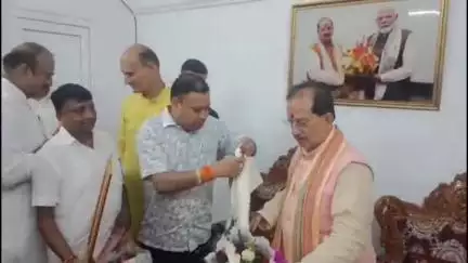 गया टाउन सीडी ब्लॉक: गया भाजपा किसान मोर्चा के सह प्रभारी ने डिप्टी सीएम विजय कुमार सिन्हा से की मुलाकात, जिले के विकास पर हुई चर्चा