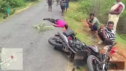 केरसई: केरसई के टैसेर बनगाँव में बोलेरो और मोटरसाइकिल की टक्कर, मोटरसाइकिल सवार की मौत