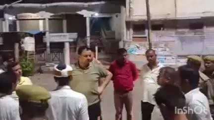 टांडा: जिले में मोहर्रम से पहले डीएम ने व्यवस्था का निरीक्षण किया, ताजिया मार्गों की सफाई और अतिक्रमण हटाने के दिए निर्देश
