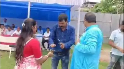 আলিপুরদুয়ার ১: আলিপুরদুয়ারে কোটি টাকা বাজেটের দুর্গাপূজার খুঁটি পূজা হল উপস্থিত বিশিষ্ট ব্যক্তিবর্গ