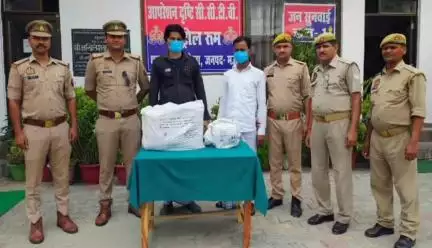 मऊ: दक्षिण टोला पुलिस ने 2 शातिर चोरों को किया गिरफ्तार, कब्जे से चोरी की एक मोटर व 20 साड़ी बरामद