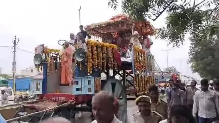 લીલા સર્કલ નજીક આવેલ ઇસ્કોન મંદિર ખાતેથી ભગવાન જગન્નાથજી ની ભવ્ય રથયાત્રા યોજાઈ