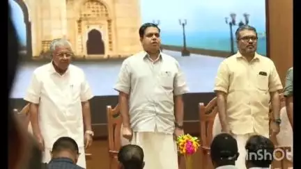 നിലമ്പൂർ: ആര്യാടൻ ഷൗക്കത്ത് ഇനി നിലമ്പൂർ എംഎൽഎ, നിയമസഭാ സമുച്ചയത്തിലെ ആർ.ശങ്കരനാ രായണൻ തമ്പി ഹാളിൽ സത്യപ്രതിജ്ഞ നടന്നു