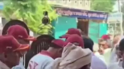 महेंद्रगढ़: गांव पाथेड़ा के सेवानिवृत्त कैप्टन का बीमारी से निधन, पैतृक गांव में हुआ अंतिम संस्कार