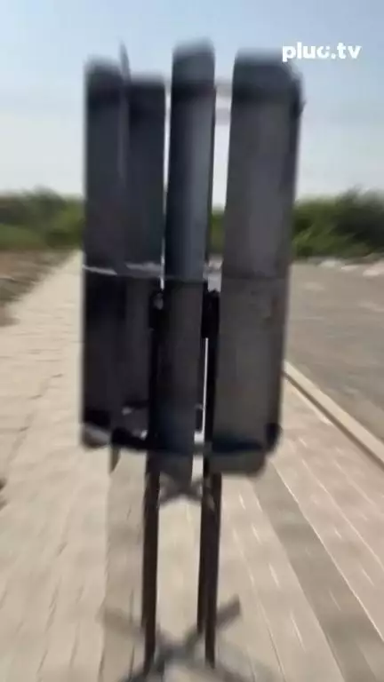 Barmer Man Builds Windmill from Scrap—Now Powers Homes, Schools & Camps Across India | PlucTV 🌬️⚙️