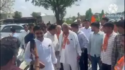 कुचामन सिटी: राज्य मंत्री विजय सिंह चौधरी के निवास पर भाजपा प्रदेश अध्यक्ष मदन राठौड़ का गर्मजोशी से अभिनंदन हुआ