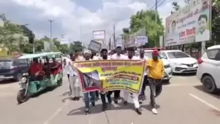 सुल्तानपुर: सैनी में 8 साल की बच्ची से दुष्कर्म मामले में ग्राम प्रधान को झूठे मुकदमे में फंसाने का आरोप, पाल समाज ने की जांच की मांग