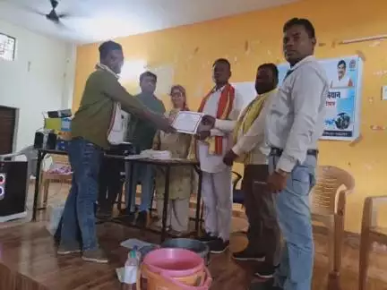 नारायणगंज: बीजाडांडी में जलदूतों का एक दिवसीय प्रशिक्षण संपन्न, 42 ग्राम पंचायतों के जलदूतों को जल संरक्षण की जानकारी दी गई
