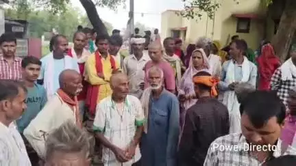 कर्वी: पहाड़ी के बूढ़ा सेमरवार के पास बाइक स्लिप होने पर दो किशोर चचेरे भाई गिरे, एक घायल और एक की हुई मौत