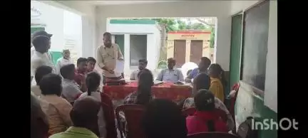 गोला गोकरणनाथ: ब्लॉक बाँकेगंज क्षेत्र के कोरैया लोहाना में जल सटवी चयन प्रक्रिया की खुली बैठक शांतिपूर्वक संपन्न हुई