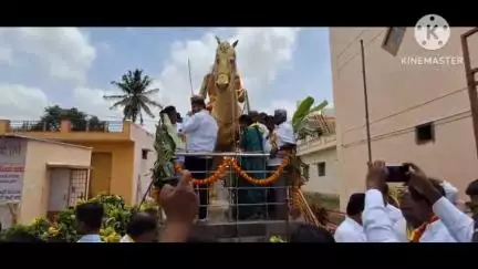 ಶಿಡ್ಲಘಟ್ಟ: ನಾಡಪ್ರಭು ಕೆಂಪೇಗೌಡ ಒಬ್ಬ ಮಾದರಿ ನಾಯಕ: ಪಟ್ಟಣದಲ್ಲಿ ಶಾಸಕ ಬಿ.ಎನ್.ರವಿಕುಮಾರ್