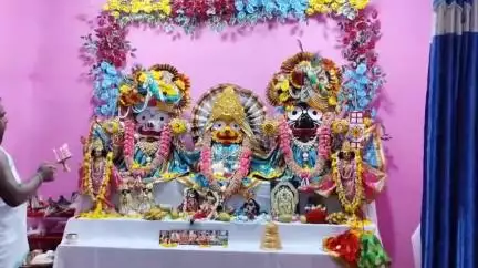 মোহনপুর: 'কমিউনিস্টরা ধর্মকে আফিমের নেশা বলে প্রচার করত', বামুটিয়ায় গৌড় নিতাই সংঘের রথযাত্রায় বললেন সাংসদ