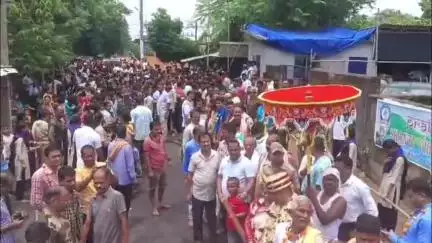 ବାରିପଦା ମ୍ୟୁନିସିପାଲଟି: ପୋଲିସ ଲାଇନ ମନ୍ଦିରରେ ରଥଯାତ୍ରା ଅନୁଷ୍ଠିତ, ଯୋଗଦେଲେ ଜିଲ୍ଲା ଆରକ୍ଷୀ ଅଧିକ୍ଷକ