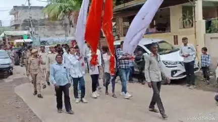 સિહોર: સંત શ્રી વેલનાથ જયંતિ નિમિત્તે ભવ્ય શોભાયાત્રા, પરંપરાગત રીતે અષાઢી બીજના દિવસે સંતો મહંતોની હાજરીમાં શોભાયાત્રા નીકળી