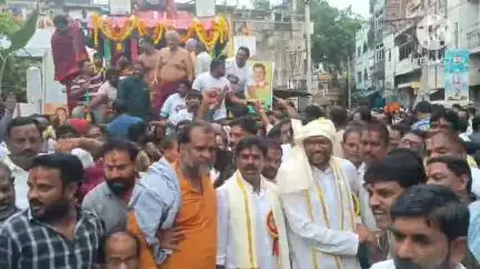 పట్టణంలో ఘనంగా ప్రారంభమైన జగన్నాథస్వామి రథయాత్ర, ప్రారంభించిన ఎమ్మెల్యే కొణతాల రామకృష్ణ
