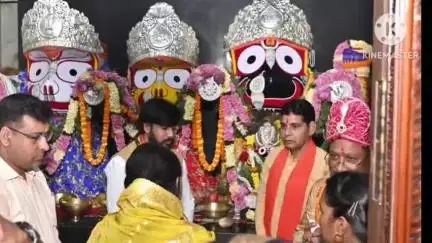 बलौदाबाज़ार: रायपुर के जगन्नाथ मंदिर के पूजा अर्चना कार्यक्रम में बलौदाबाजार विधायक टंक राम वर्मा, राज्यपाल और सीएम के साथ हुए शामिल