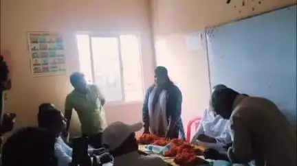 कौआकोल: कौवाकोल लोजपा रामविलास कार्यालय में शुक्रवार को हुई महत्वपूर्ण बैठक, प्रदेश नेत्री सहित तमाम लोग रहे उपस्थित