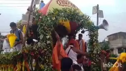 পুরুলিয়া ২: পুরুলিয়ার দুলমী  ফোরটি কোয়াটার থেকে ইসকনের রথযাত্রা বের হলো বহু মানুষের ভিড় উপস্থিত জননেতারাও