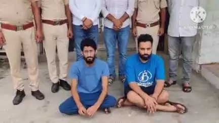 डीडवाना: डीडवाना पुलिस ने दुबई और पाकिस्तान से संचालित गिरोह का भंडाफोड़ किया, 5 विदेशी हथियारों के साथ 2 आरोपी गिरफ्तार