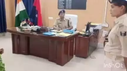 सुपौल: सुपौल एसपी ने कार्यालय में सुनीं लोगों की समस्याएं, कार्रवाई का दिया आश्वासन