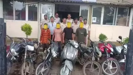 गोहरगंज: मंडीदीप पुलिस ने वाहन चोर गिरोह का भंडाफोड़ किया, 4 आरोपी गिरफ्तार, 8 मोटरसाइकिलें जब्त
