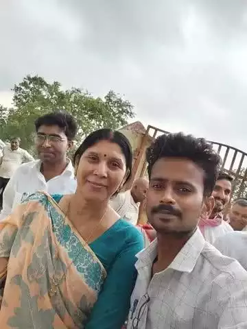 आज दिनांक 27/06/25 को मिलनसार,कर्मठशील,मृदुभाषी एवं गरीबों की मसीहा बांदा सांसद मा० कृष्णा देवी पटेल जी से शिष्टाचार भेंटवार्ता हुई...