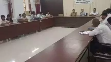 रसूलाबाद: रसूलाबाद तहसील सभागार में विधानसभा चुनाव के मद्देनजर मतदाता सूची संशोधन के लिए बैठक आयोजित हुई