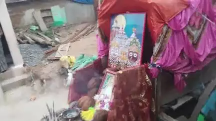 aaj hamare gram chhanta me jagannath rath yatra nikala gya jisme gram ke samst log sammilit hokar rath khichte huve 
jai