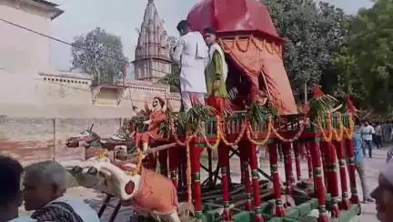 राजातालाब: भैरवतालाब में कुंवर अनंत नारायण सिंह ने खींचा रथ, जय जगन्नाथ के उद्घोष से शुरू हुआ रथयात्रा मेला
