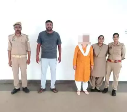 बलरामपुर समाचार सरकारी धन गबन करने के आरोप में ग्राम पंचायत बैजपुर ग्राम प्रधान अरुण कुमार सिंह ग्राम पंचायत सचिव आरती र