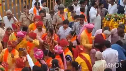 धार: जगन्नाथपुरी रथ यात्रा की तर्ज पर धार में निकली जगन्नाथ रथयात्रा