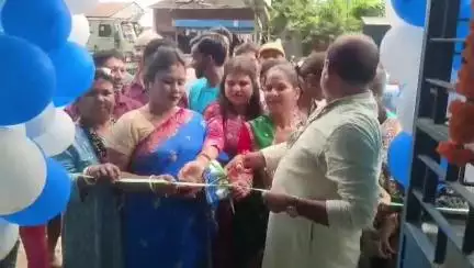 রাজগঞ্জ: ডামডিম মোড়ে একটি শৌচালয়ের উদ্ভোধন করলেন মাল পঞ্চায়েত সমিতির সহসভাপতি সুশিল কুমার প্রসাদ