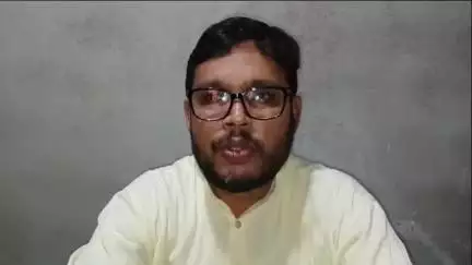 বালিজানা: চহৰৰ ময়লাপথাৰ বজাৰত হাচিলা বিলৰ উচ্ছেদ সন্দৰ্ভত বিজেপি চৰকাৰক তীব্ৰ সমালোচনা কৰে এআইইউডিএফৰ মুখপাত্ৰ আব্দুল হাইয়ে