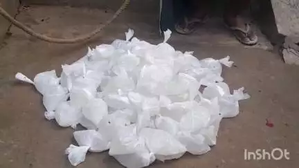 अरवल: उत्पाद पुलिस ने दोरा गांव के पास भारी मात्रा में देसी शराब के साथ दो लोगों को किया गिरफ्तार