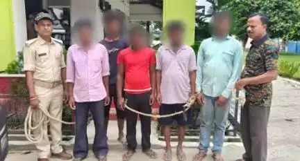 कटिहार जिला के आजमनगर थाना पुलिस द्वारा नशे के विरुद्ध कार्रवाई करते हुए 02 मोटरसाइकिल के साथ कुल-81.465 लीटर विदेशी शराब के साथ 05 तस्कर गिरफ्तार I